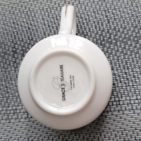 NEW Creamer Blue Butterfly by GRACE'S TEAWARE - Picture 6 of 7